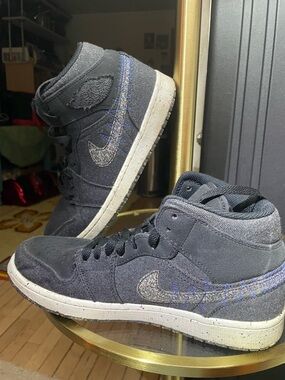 Jordan Black and Blue Speckled Sneakers